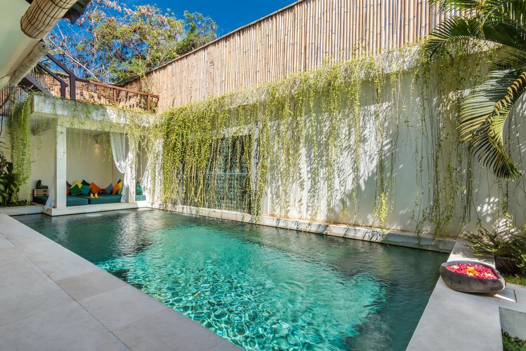 Villa Beji Seminyak Esterno foto
